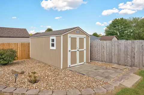 Exterior - 3265 W Grandview St, Springfield, MO 65803 photo 10 of 12