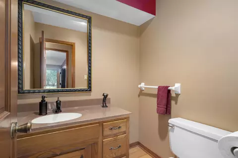 Bath - 5103 Colonial Cir, Nixa, MO 65714 photo 1 of 10