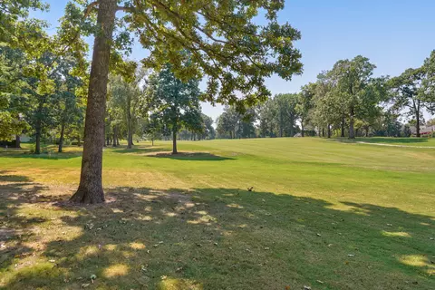 Exterior - 5103 Colonial Cir, Nixa, MO 65714 photo 7 of 21