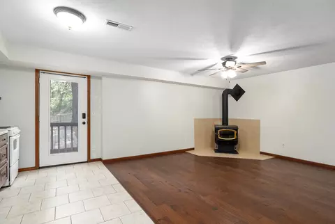 Living - 228 E Osage Dr, Springfield, MO 65810 photo 5 of 8