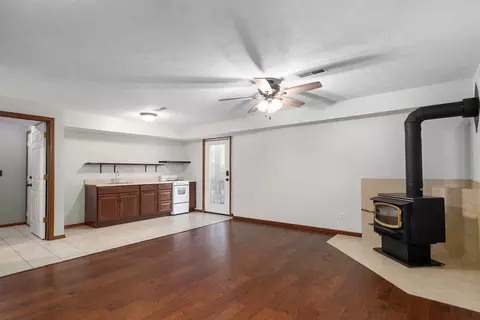 Living - 228 E Osage Dr, Springfield, MO 65810 photo 8 of 8