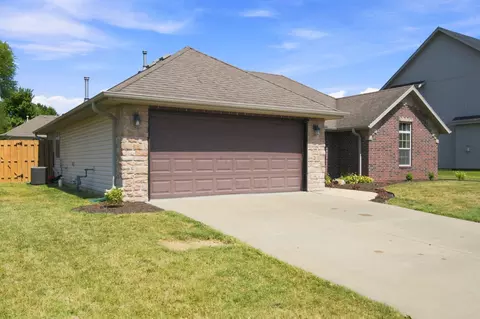 Exterior - 1103 E Cobblestone Dr, Ozark, MO 65721 photo 4 of 8