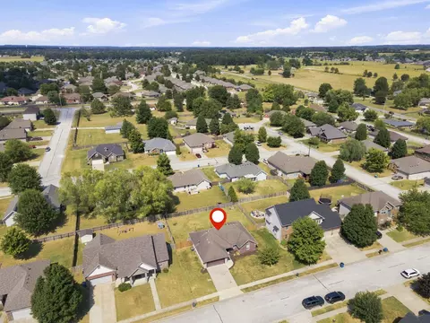 View/Area - 1103 E Cobblestone Dr, Ozark, MO 65721 photo 3 of 5