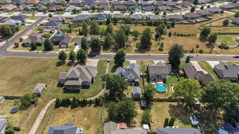 View/Area - 343 E Grace St, Republic, MO 65738 photo 5 of 5