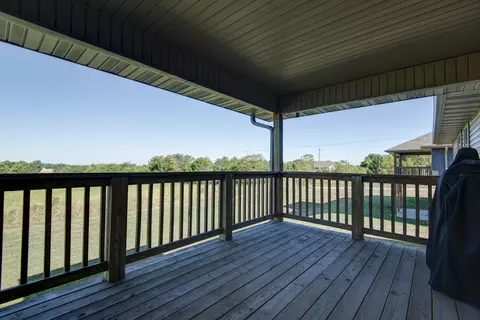 Exterior - 517 N Stella Ct, Willard, MO 65781 photo 4 of 7