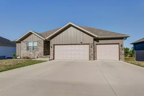 Exterior - 517 N Stella Ct, Willard, MO 65781 photo 3 of 7