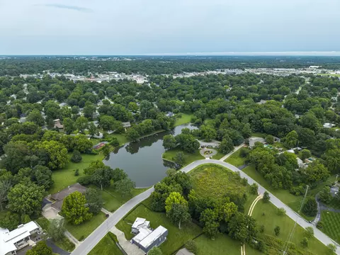 View/Area - 2971 E Southern Hills Blvd, Springfield, MO 65804 photo 3 of 11