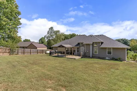 Exterior - 2081 N Preakness Dr, Nixa, MO 65714 photo 5 of 8