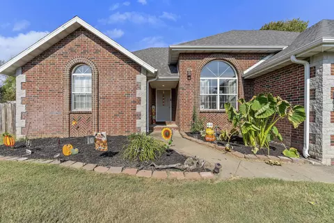 Exterior - 2081 N Preakness Dr, Nixa, MO 65714 photo 8 of 8