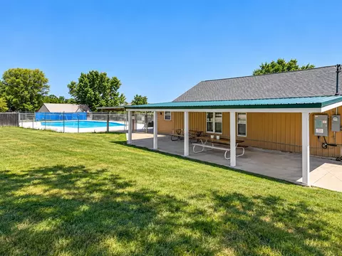 Exterior - 23100 E Mockingbird Dr, Golden, MO 65658 photo 14 of 15