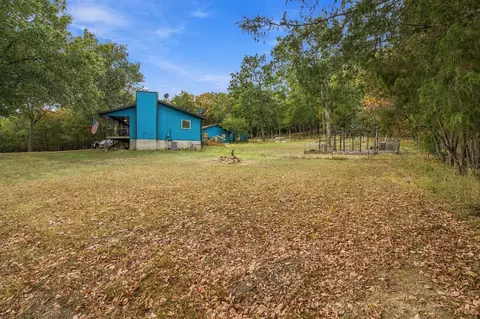 Exterior - 23100 E Mockingbird Dr, Golden, MO 65658 photo 13 of 15