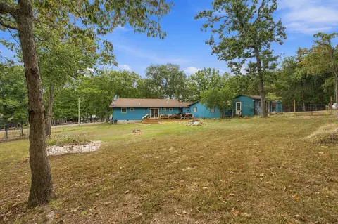 Exterior - 23100 E Mockingbird Dr, Golden, MO 65658 photo 10 of 15