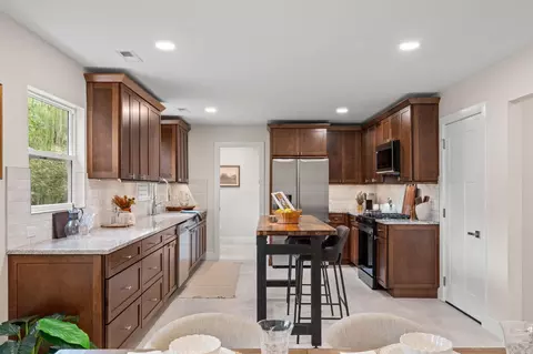 Kitchen - 1435 S Fairway Ave, Springfield, MO 65804 photo 1 of 5