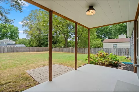 Exterior - 1435 S Fairway Ave, Springfield, MO 65804 photo 6 of 10