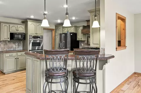 Kitchen - 144 Elmview Dr, Ozark, MO 65721 photo 2 of 5