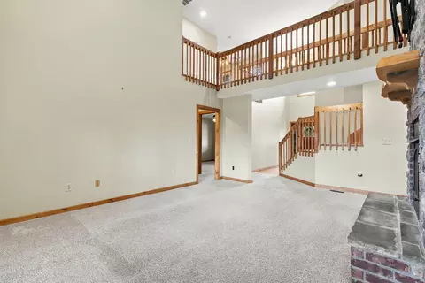 Living - 144 Elmview Dr, Ozark, MO 65721 photo 4 of 9