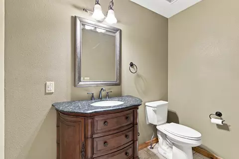 Bath - 144 Elmview Dr, Ozark, MO 65721 photo 4 of 8