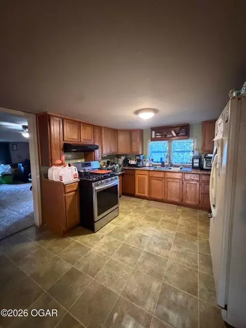 Kitchen - 9179 State Highway Cc, Stella, MO 64867 photo 1 of 1