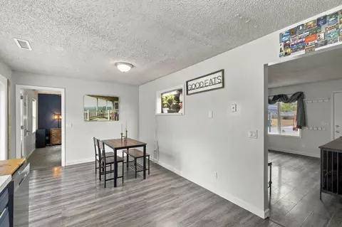 Dining - 1501 Ford Dr, Aurora, MO 65605 photo 1 of 2