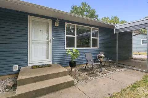 Exterior - 1501 Ford Dr, Aurora, MO 65605 photo 3 of 13