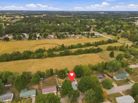 View/Area - 1501 Ford Dr, Aurora, MO 65605 photo 2 of 3