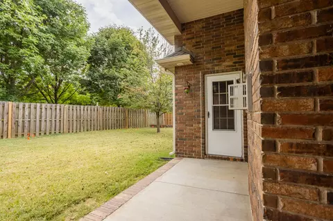 Exterior - 1284 Evington Ct, Springfield, MO 65803 photo 3 of 6