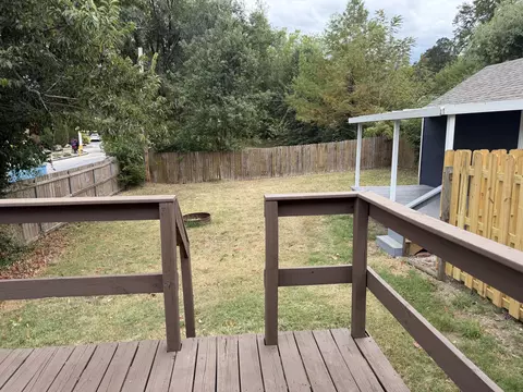 Exterior - 2336 N Johnston Ave, Springfield, MO 65803 photo 6 of 10