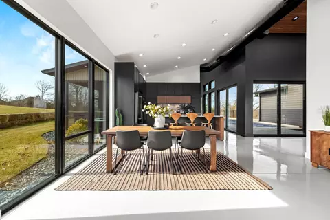 Dining - 861 Bantry Ct, Nixa, MO 65714 photo 3 of 3