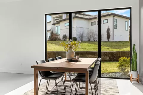 Dining - 861 Bantry Ct, Nixa, MO 65714 photo 2 of 3