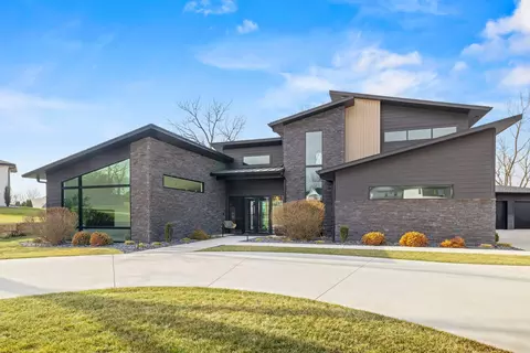 Exterior - 861 Bantry Ct, Nixa, MO 65714 photo 4 of 12