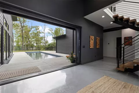 Entry Way - 861 Bantry Ct, Nixa, MO 65714 photo 7 of 10