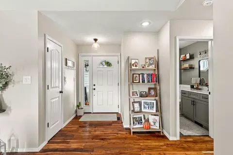 Entry Way - 720 Lone Hickory Rd, Ozark, MO 65721 photo 1 of 1