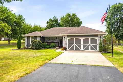 Exterior - 720 Lone Hickory Rd, Ozark, MO 65721 photo 3 of 10
