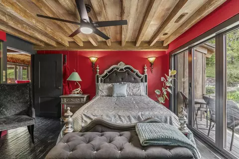 Bedroom - 2829 S Lone Pine Ave, Springfield, MO 65804 photo 7 of 10