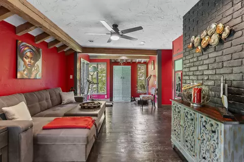 Entry Way - 2829 S Lone Pine Ave, Springfield, MO 65804 photo 10 of 15