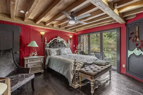 Bedroom - 2829 S Lone Pine Ave, Springfield, MO 65804 photo 6 of 10