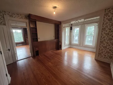 Other - 245 N Clay St, Marshfield, MO 65706 photo 2 of 7
