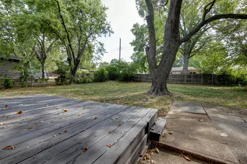 Exterior - 2456 S Ferguson Ave, Springfield, MO 65807 photo 3 of 6
