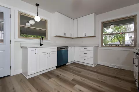 Kitchen - 2456 S Ferguson Ave, Springfield, MO 65807 photo 1 of 5