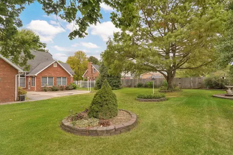 Exterior - 1401 Dierker Dr, Monett, MO 65708 photo 6 of 17