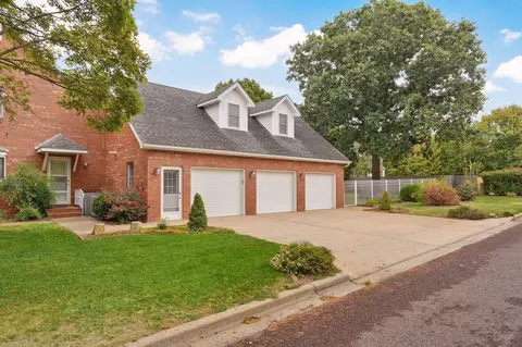 Exterior - 1401 Dierker Dr, Monett, MO 65708 photo 4 of 17