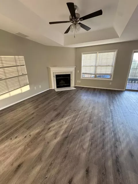Living - 561 N Jester Ave, Republic, MO 65738 photo 1 of 6