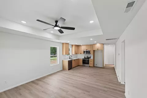 Living - 1451 N Lexington Ave, Springfield, MO 65802 photo 1 of 4