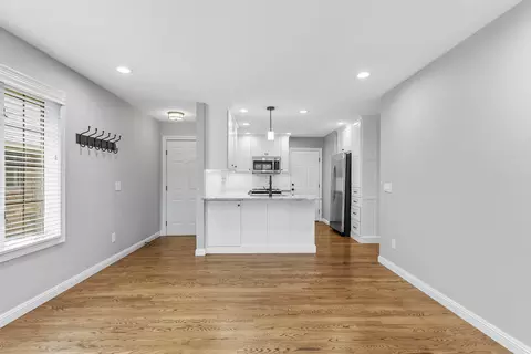 Living - 3141 E Mimosa St #C, Springfield, MO 65804 photo 6 of 6