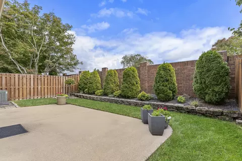 Exterior - 3141 E Mimosa St #C, Springfield, MO 65804 photo 4 of 6