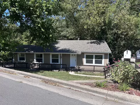 Exterior - 311 E Jackson St, Ozark, MO 65721 photo 3 of 11