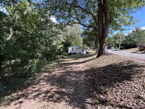 Exterior - 311 E Jackson St, Ozark, MO 65721 photo 7 of 11