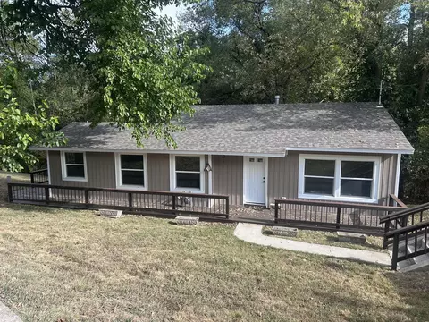 Exterior - 311 E Jackson St, Ozark, MO 65721 photo 2 of 11