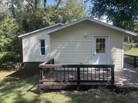 Exterior - 311 E Jackson St, Ozark, MO 65721 photo 6 of 11