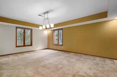 Living - 4530 S Harvard Ave, Springfield, MO 65804 photo 10 of 11